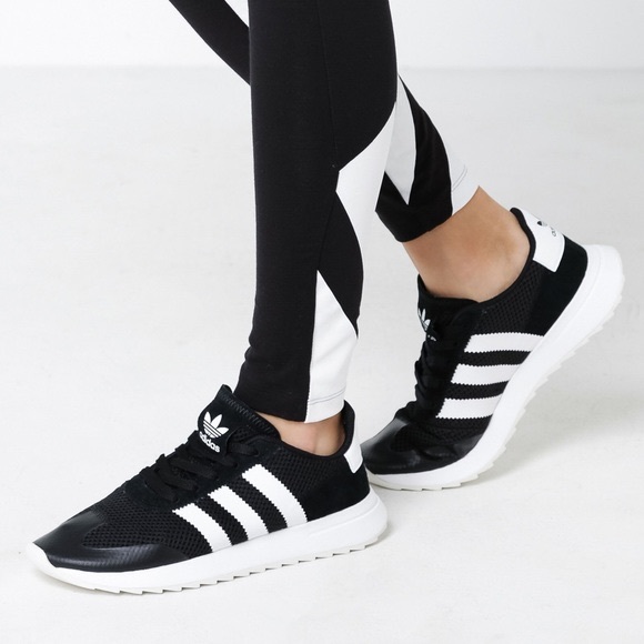adidas flashback black